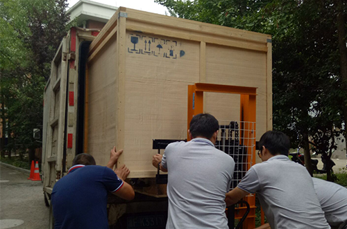 麗水客戶SMT設備專車送貨，貨到上門安裝調(diào)試