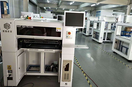 溫州客戶SMT設備專車送貨，貨到上門安裝調試